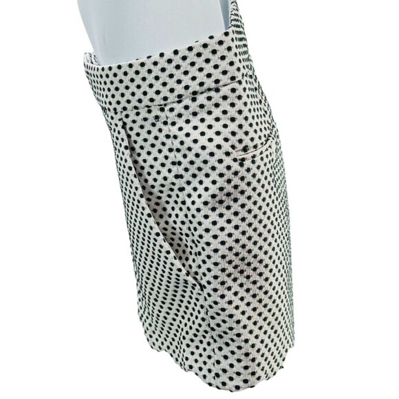 CLUB MONACO Women's Shorts Textured White Black Polka Dot Stretch Pockets Size 0 - Picture 2 of 9